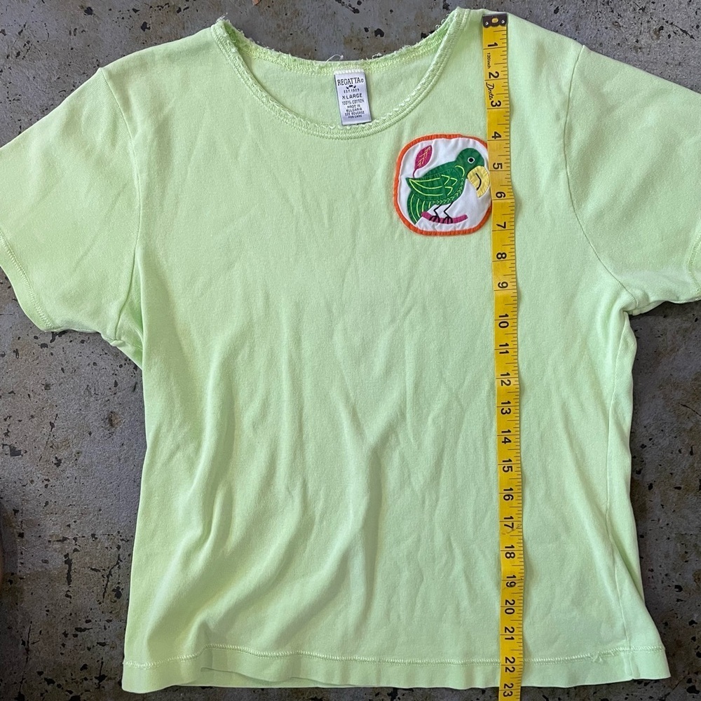 Regatta Lime Green Short Sleeve 100% Cotton Shirt with Parrot Appliqué Size XL - Picture 3 of 6